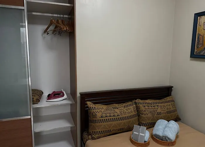 European Vibe 1br Great River View Free Pool Gym Internet Netflix Prime Hbo Max 3rd