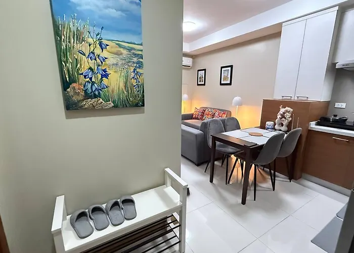 Apartment European Vibe 1br Great River View Free Pool Gym Internet Netflix Prime Hbo Max 3rd *
